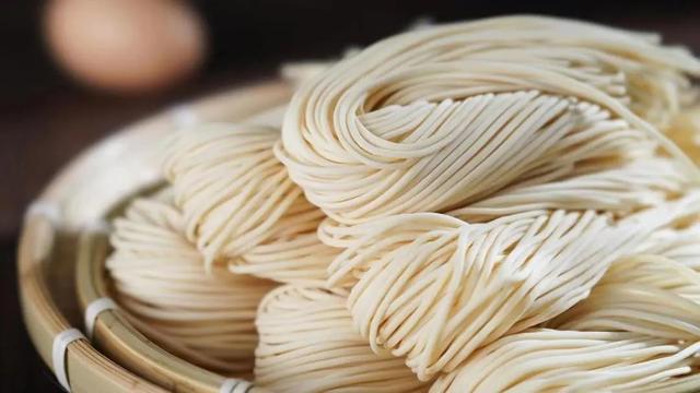 投入1000多万元!金山这家企业实现“鲜食手擀面”技术革新→